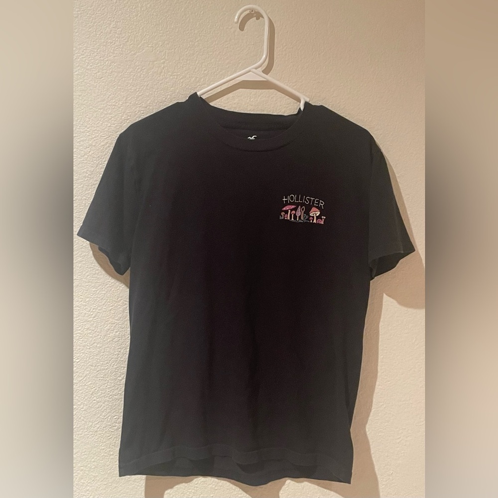 Hollister T-Shirt